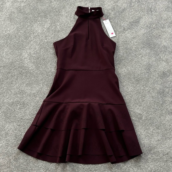 NWT Parker mini dress in color “raisin” size 6. Beautiful cut-out flower accents - Picture 2 of 8